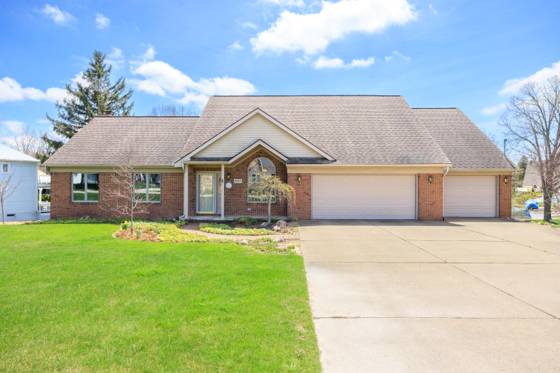 3757 Lake Lapeer Drive, Metamora, MI 48455 photo 2
