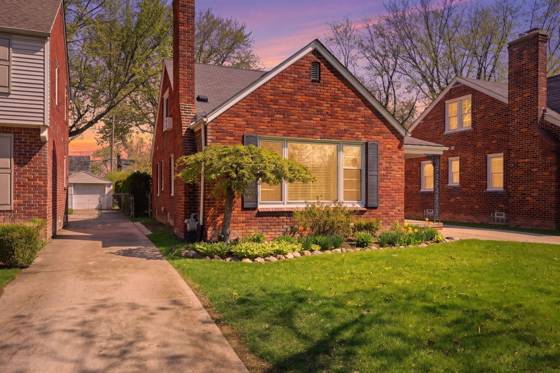 1882 Kenmore Drive, Grosse Pointe Woods, MI 48236 photo 4