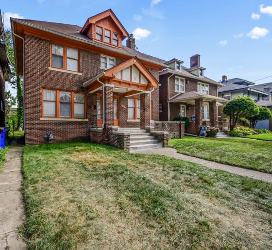 1139 Atkinson Street, Detroit, MI 48202 photo 2