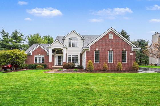 7629 Setters Pointe Drive, Brighton, MI 48116 photo 2