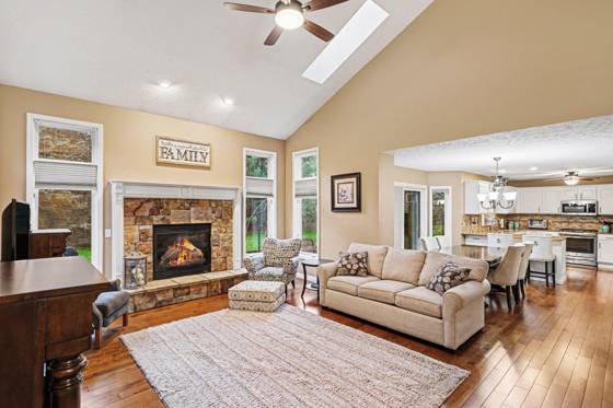 7629 Setters Pointe Drive, Brighton, MI 48116 photo 4