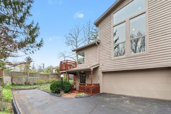 1906 Old Orchard Court, Ann Arbor, MI 48103 photo 3