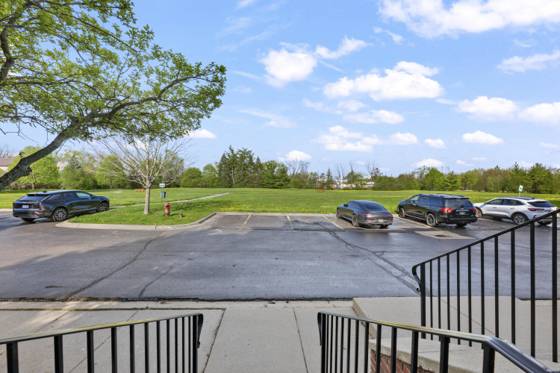 29374 Glen Oaks Boulevard E, Farmington Hills, MI 48334 photo 5