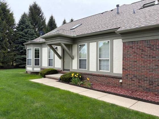 41488 Wild Turkey Lane, Canton, MI 48188 photo 2