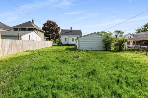22713 Lanse Street, Saint Clair Shores, MI 48081 photo 5