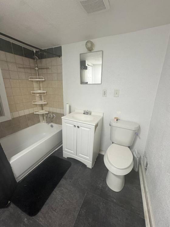 455 Irwin Avenue, Pontiac, MI 48341 photo 4
