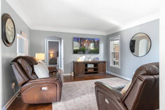 1840 Hampton Road, Grosse Pointe Woods, MI 48236 photo 5