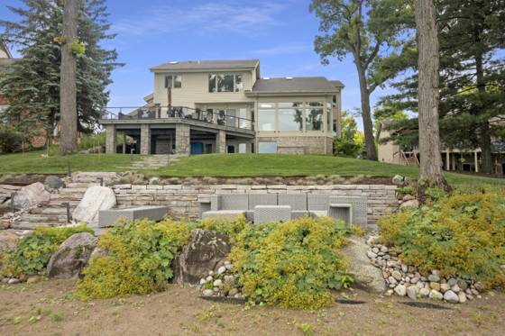2380 Galaxy Way, Lake Orion, MI 48360 photo 3