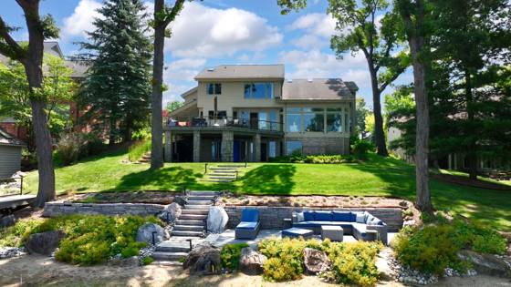 2380 Galaxy Way, Lake Orion, MI 48360 photo 4