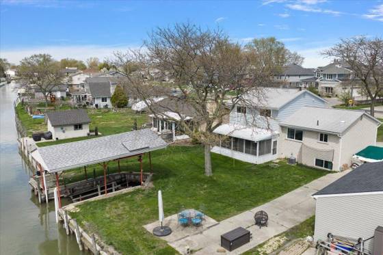 38909 Lakeshore Drive, Harrison Township, MI 48045 photo 2