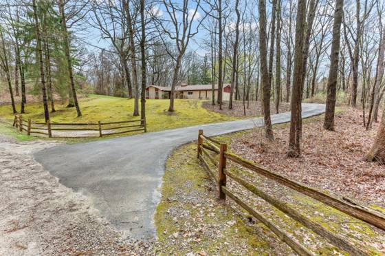 250 Scottshill Road, Milford, MI 48381 photo 4
