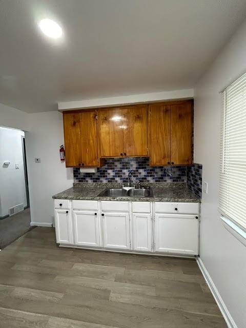 15885 Beaverland Street, Detroit, MI 48223 photo 2