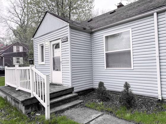 19549 Melrose Avenue, Southfield, MI 48075 photo 2