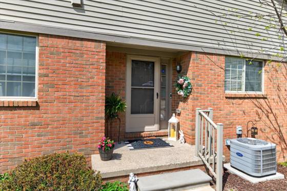 1927 Pebble Creek Drive, Canton, MI 48188 photo 5