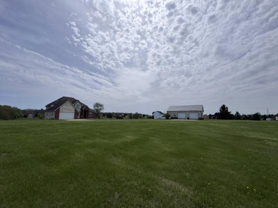 1026 Deer Valley Dr, Manchester, MI 48158 photo 4