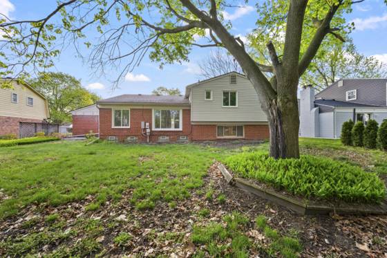 17447 Park Street, Livonia, MI 48152 photo 5