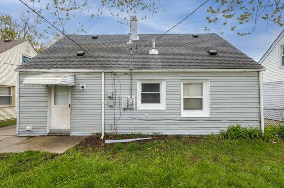 22778 Almond Avenue, Eastpointe, MI 48021 photo 4