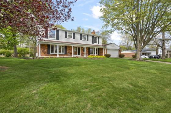 19168 Chelton Drive, Beverly Hills, MI 48025 photo 2