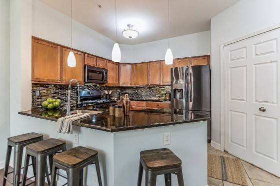 922 W Summerfield Glen Circle, Ann Arbor, MI 48103 photo 3