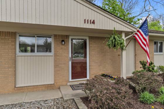 1114 N Maple Road, Ann Arbor, MI 48103 photo 4