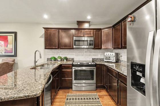 50492 Beechwood Court, Plymouth, MI 48170 photo 4