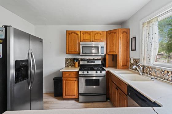 8659 N Canton Center Road, Canton, MI 48187 photo 3
