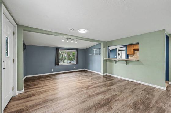 750 Taylor Street, Chelsea, MI 48118 photo 4