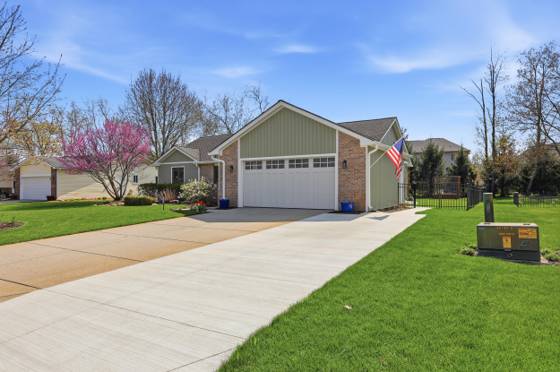 3111 Smugglers Ridge, Commerce Twp, MI 48390 photo 3