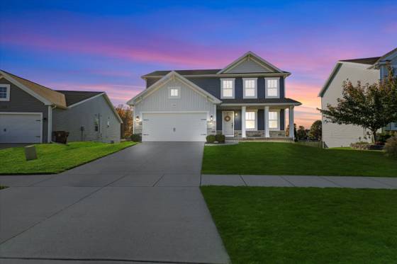 3572 Amber Oaks Drive, Howell, MI 48855 photo 2