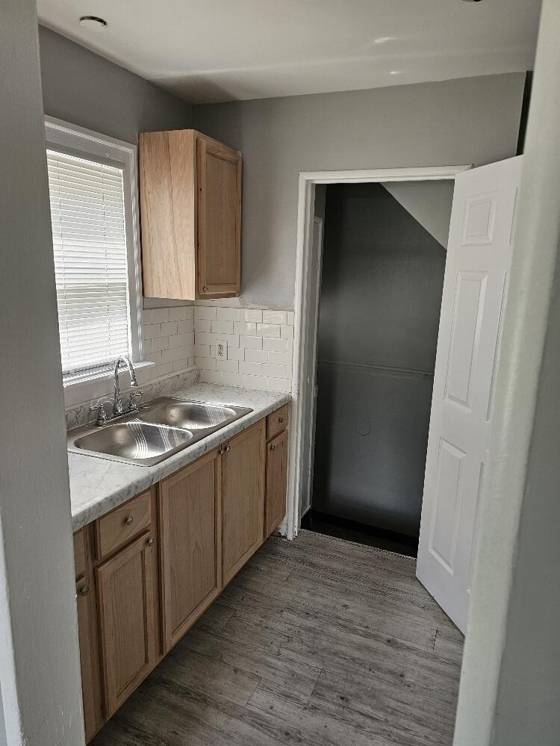 7283 Minock, Detroit, MI 48228 photo 2