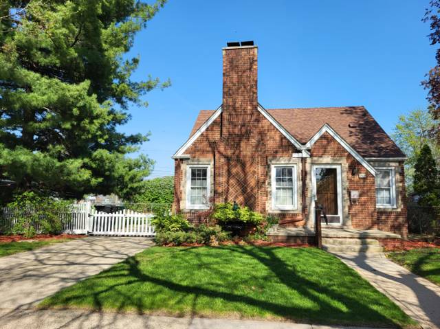 8969 Ruth Avenue, Allen Park, MI