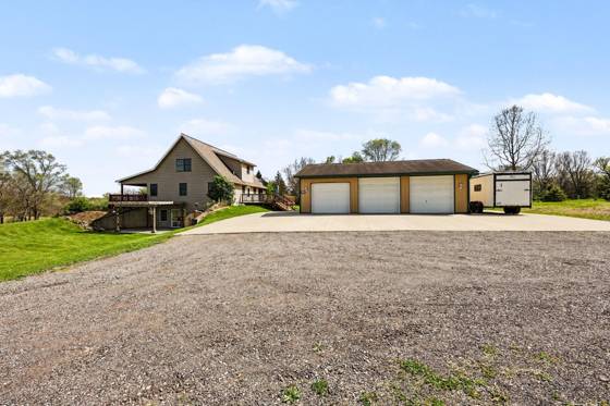 11596 Roepke Road, Gregory, MI 48137 photo 4