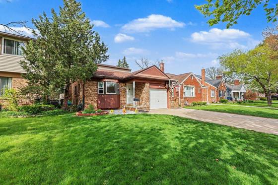 2182 Anita Avenue Avenue, Grosse Pointe Woods, MI 48236 photo 3