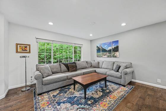 2105 Londonderry Road, Ann Arbor, MI 48104 photo 4