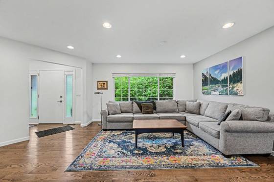 2105 Londonderry Road, Ann Arbor, MI 48104 photo 5