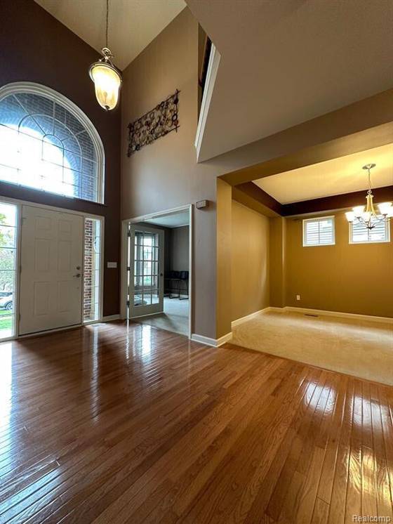 16491 Mulberry Way, Northville, MI 48168 photo 4