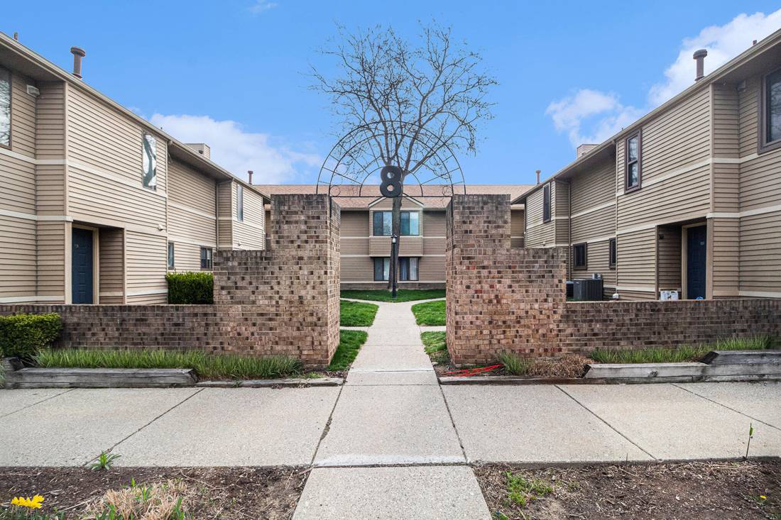 225 Briarcrest #204, Ann Arbor, MI 48104