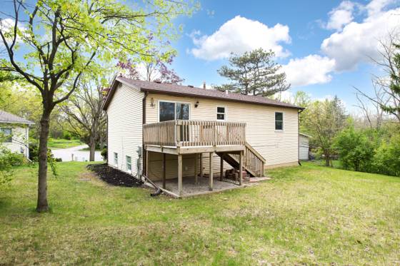 2105 Foss Court, Ann Arbor, MI 48103 photo 2