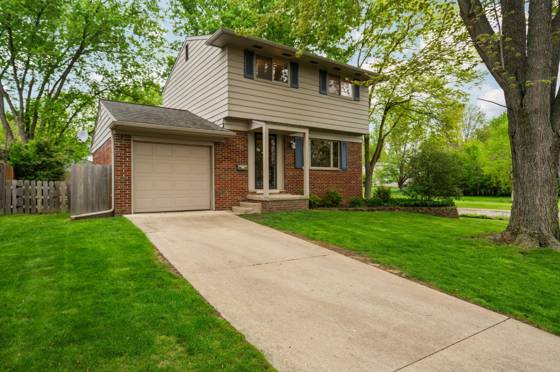 683 Canterbury Drive, Saline, MI 48176 photo 2