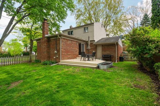 683 Canterbury Drive, Saline, MI 48176 photo 5