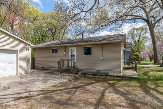 9190 Chaumont Drive, Commerce Twp, MI 48382 photo 4