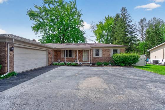 33541 Stocker Street, Farmington, MI 48335 photo 4