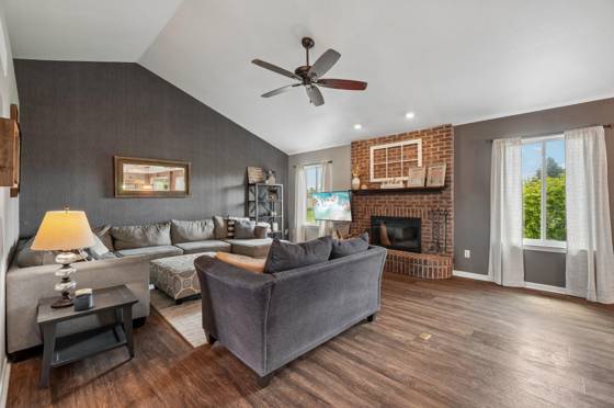 9001 N Pheasant Ridge, Saline, MI 48176 photo 5