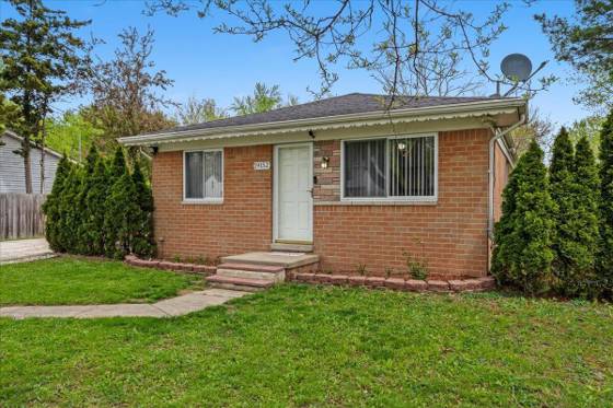 19152 Weyher Street, Livonia, MI 48152 photo 3