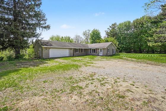 1821 N Lapeer Road, Lapeer, MI 48446 photo 3