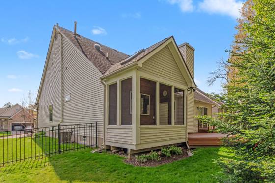 3129 Earlmoore Lane, Ann Arbor, MI 48105 photo 2