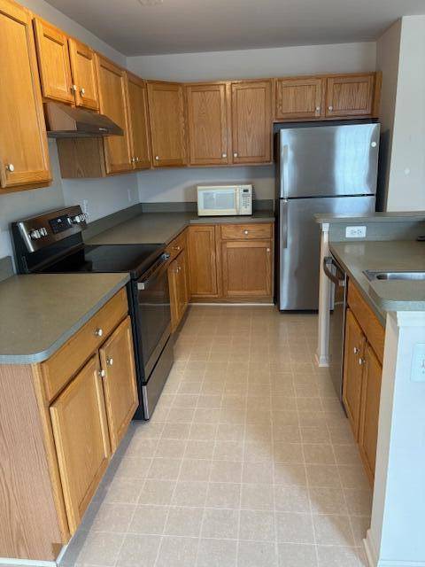 2784 Barclay Way, Ann Arbor, MI 48105 photo 3