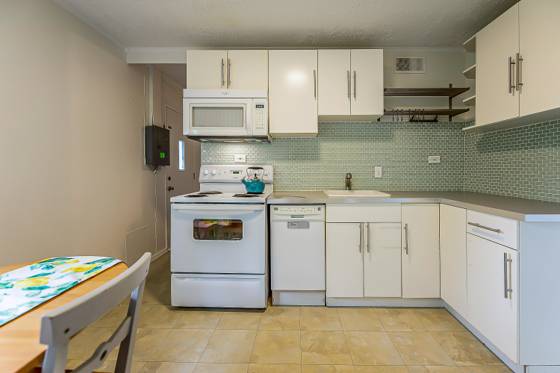 1932 Brock Court, Ann Arbor, MI 48104 photo 5