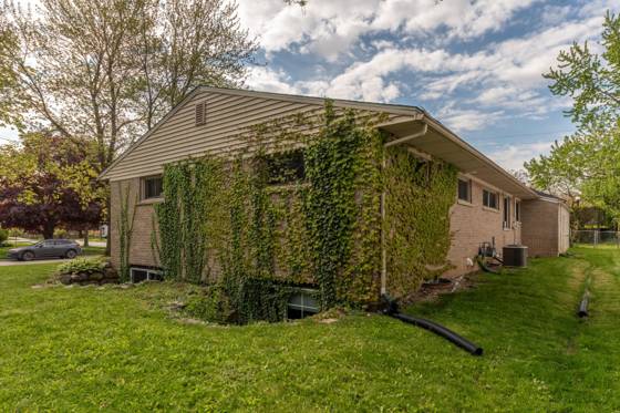 2215 Runnymede Boulevard, Ann Arbor, MI 48103 photo 4