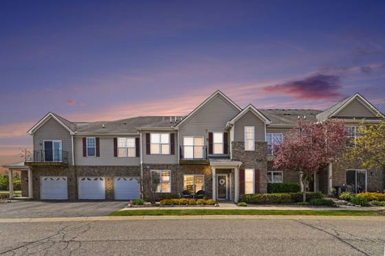 10122 Ridge Run Street, Howell, MI 48855 photo 2